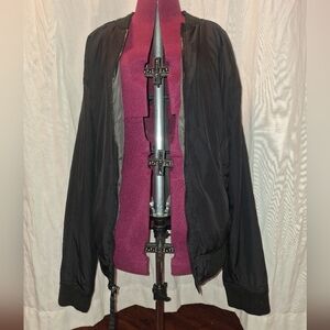 Hollister Black Windbreaker Jacket with Sporty Design